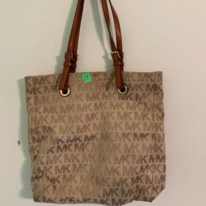 Tan Michael Kors Tote bag